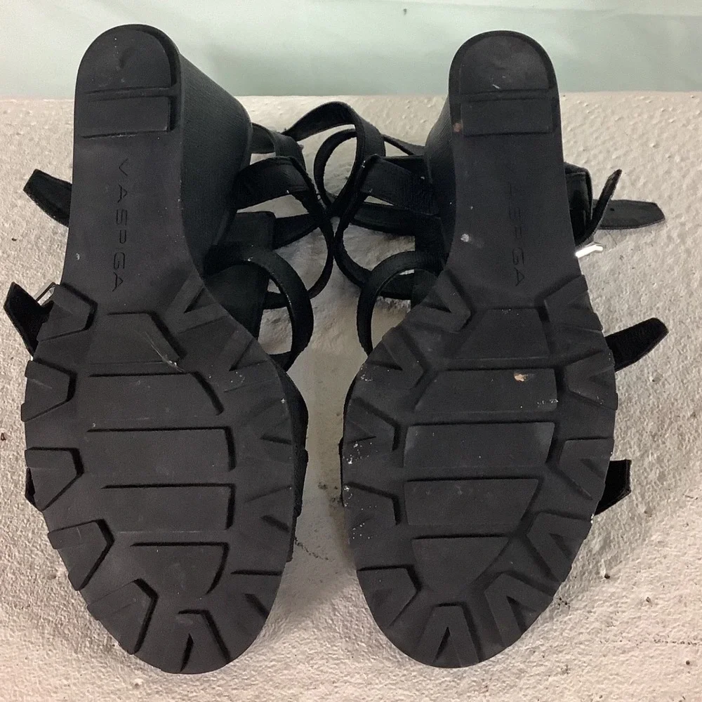 Via Spiga Black Strappy Buckle Wedge Sandals Lug Sole Gladiator Heels Size 6.5